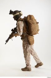  Casey Schneider Paratrooper in Desert Marpat with Gun 